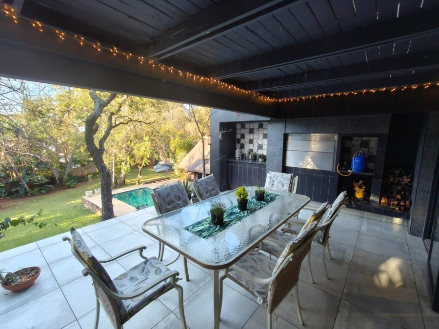 5 Bedroom Property for Sale in Protea Park North West